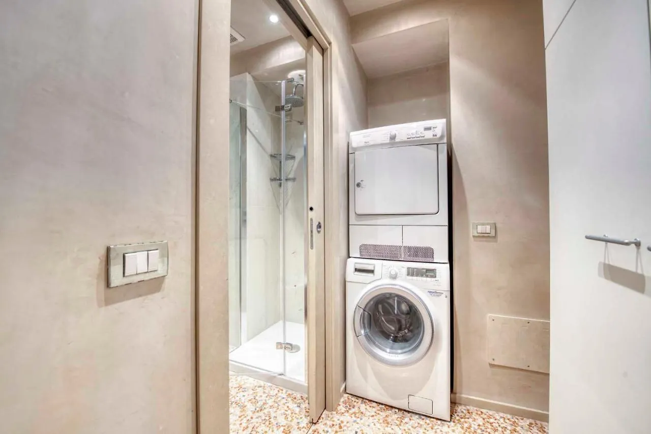 Apartmentsarena - Suite Mercatorum - Piazza Erbe Verona Apartment